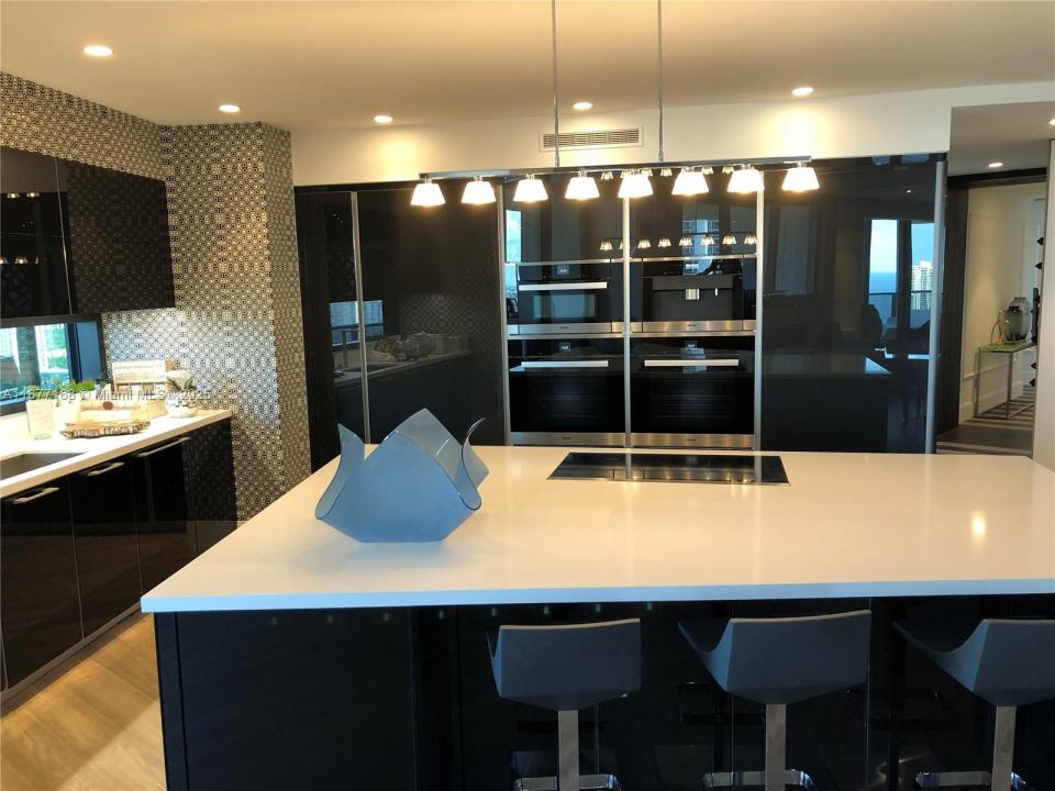18555 Collins Ave 2903, Sunny Isles Beach, Florida 33160, Amerika Birleşik Devletleri