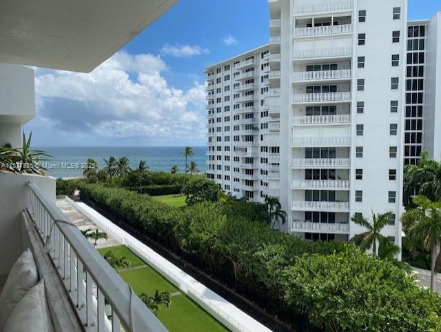 199 Ocean Lane Dr 707, Key Biscayne, Florida 33149, Stati Uniti