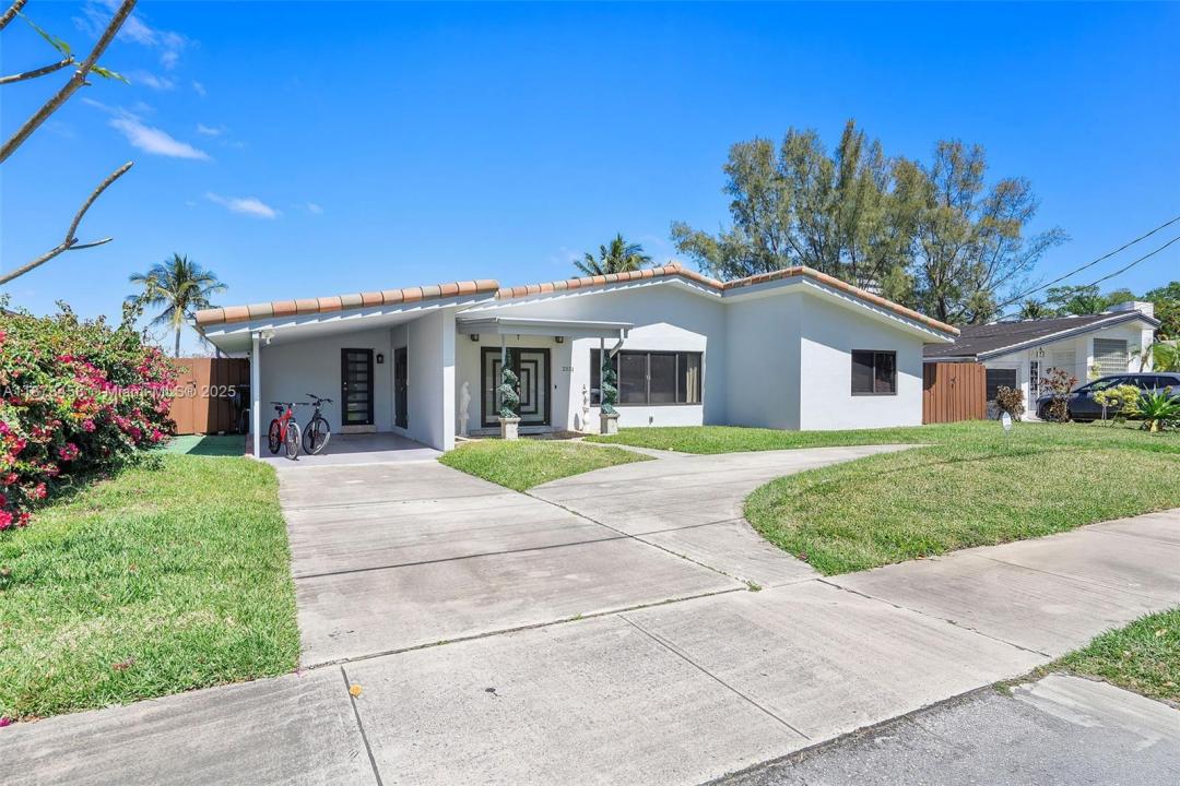 2531 NE 195th St, Aventura, フロリダ 33180, アメリカ合衆国