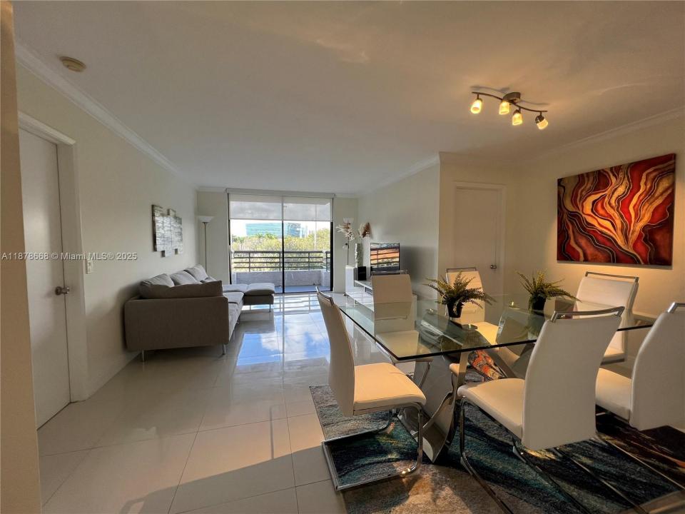 3300 NE 191st St 406, Aventura, フロリダ 33180, アメリカ合衆国