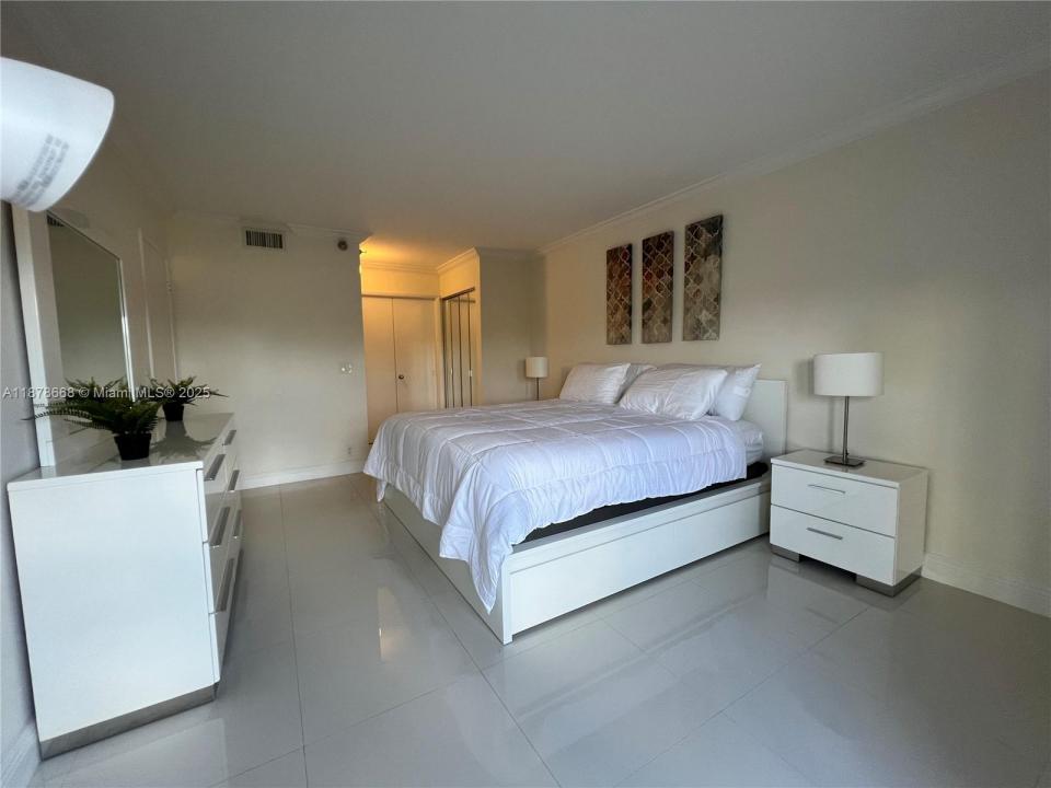 3300 NE 191st St 406, Aventura, フロリダ 33180, アメリカ合衆国
