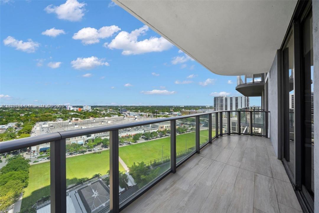 121 NE 34th st 1501, Miami, 佛罗里达州 33127, 美国