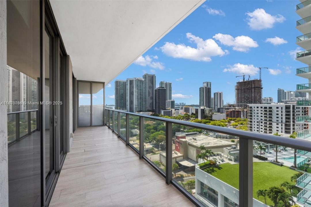 121 NE 34th st 1501, Miami, 佛罗里达州 33127, 美国