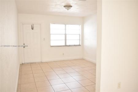 633 NW 6th Ct 1N, Hallandale Beach, Florida 33009, USA