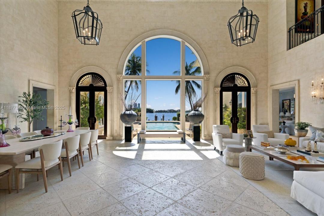 4 Palm Ave, Miami Beach, Flórida 33139, Estados Unidos