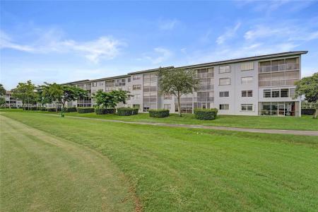800 SW 125th Way 312O, Pembroke Pines, Florida 33027, USA
