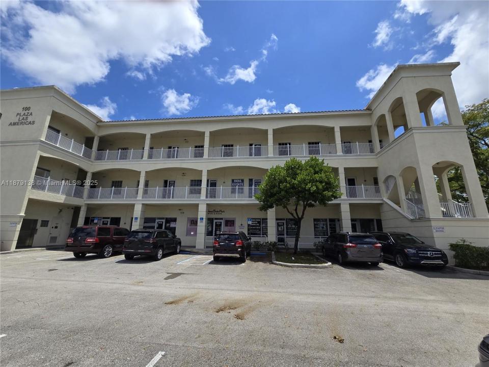 100 N State Road 7 100-101-102, Margate, Florida 33063, Estados Unidos