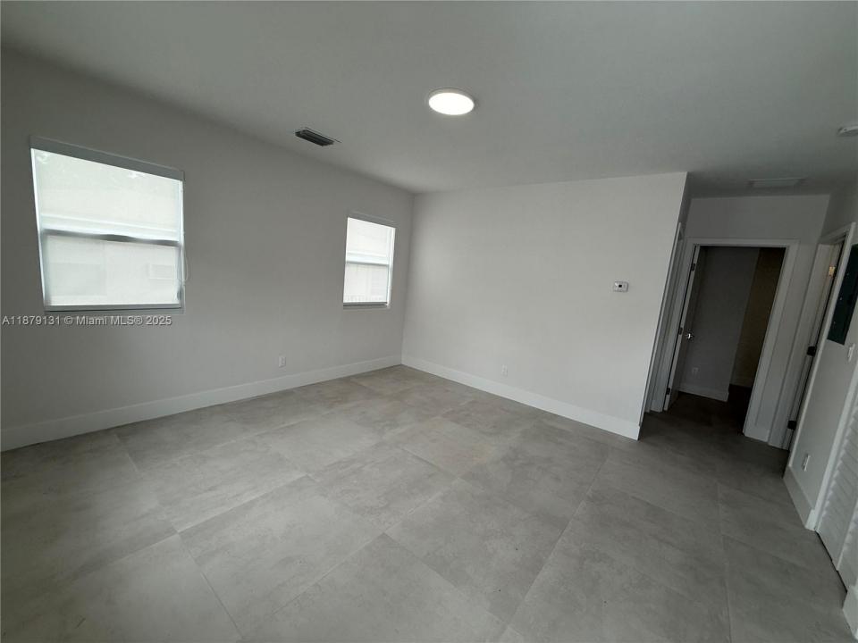 1256 NE 110th Ter 1, Miami, Flórida 33161, Estados Unidos