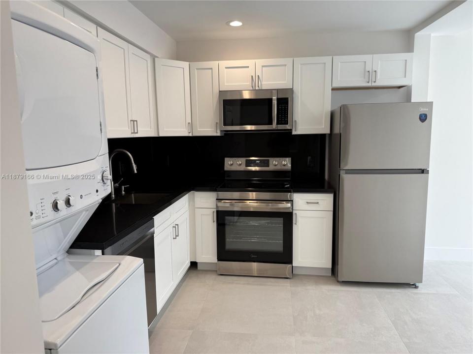 1256 NE 110th Ter 2, Miami, Flórida 33161, Estados Unidos