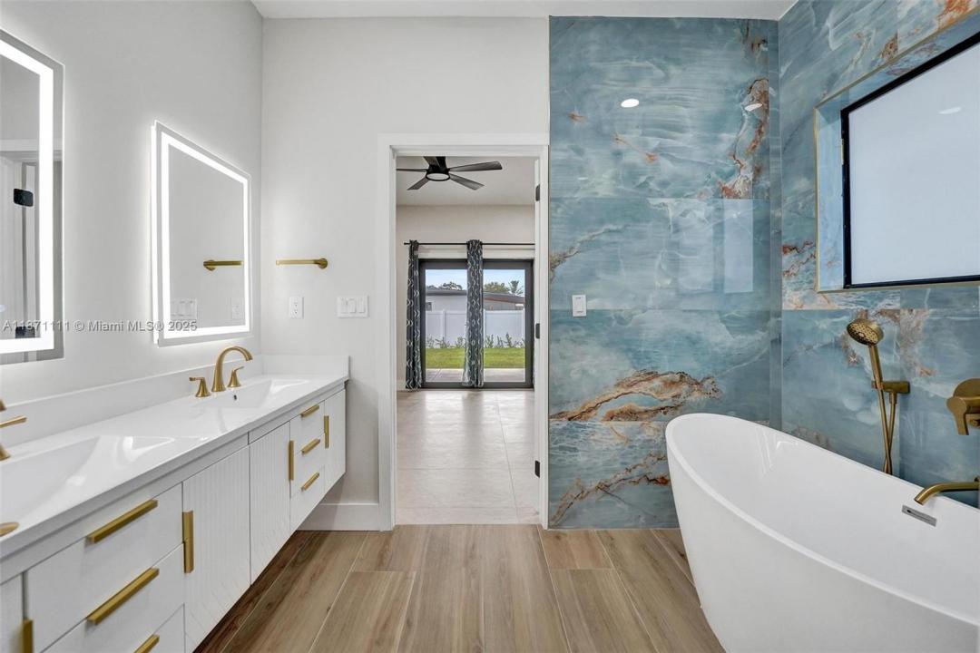 4640 SW 26th St, West Park, Florida 33023, Estados Unidos