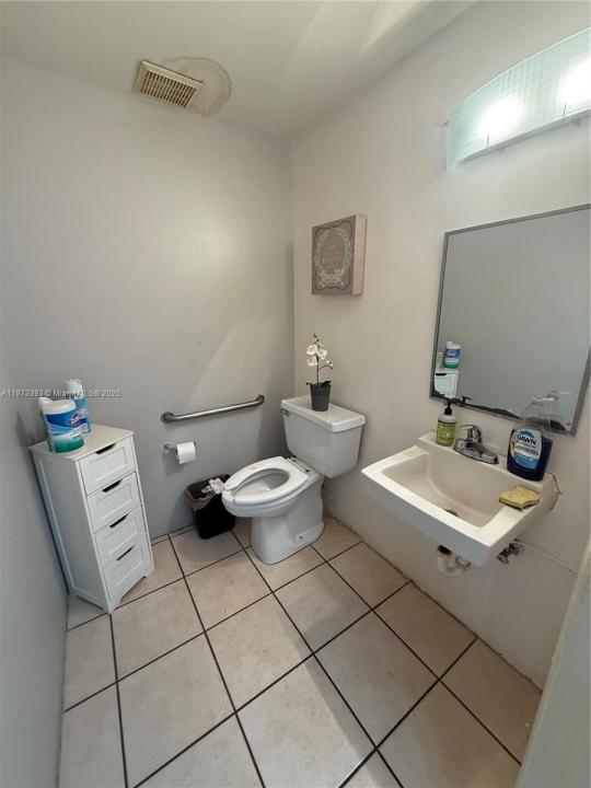 6065 NW 167th St B11, Hialeah, Floride 33015, États-Unis