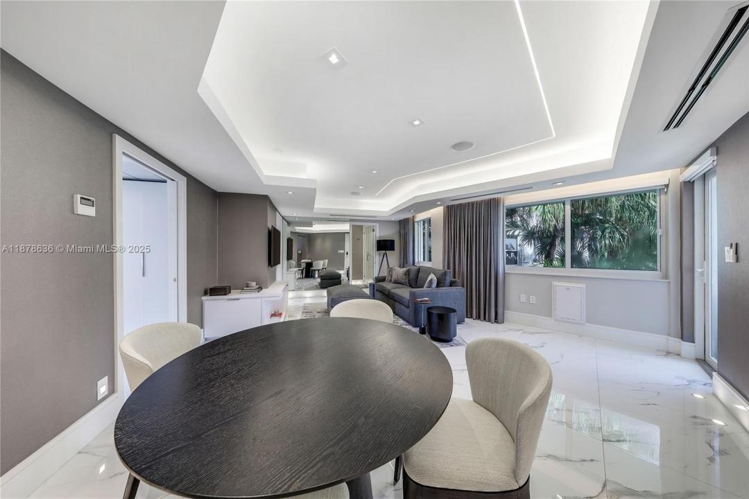 10190 Collins Ave 203, Bal Harbour, פלורידה 33154, ארצות הברית של אמריקה 