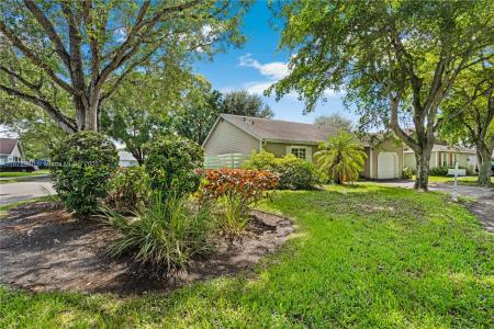 15025 SW 141st Ct, Miami, Florida 33186, USA
