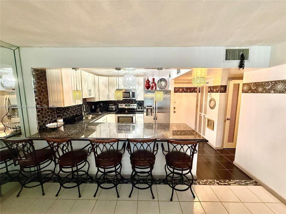 1801 S Ocean Dr 233, Hallandale Beach, Flórida 33009, Estados Unidos