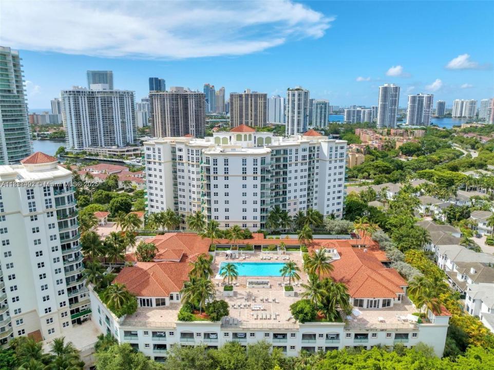 20000 E Country Club Dr 209, Aventura, Florida 33180