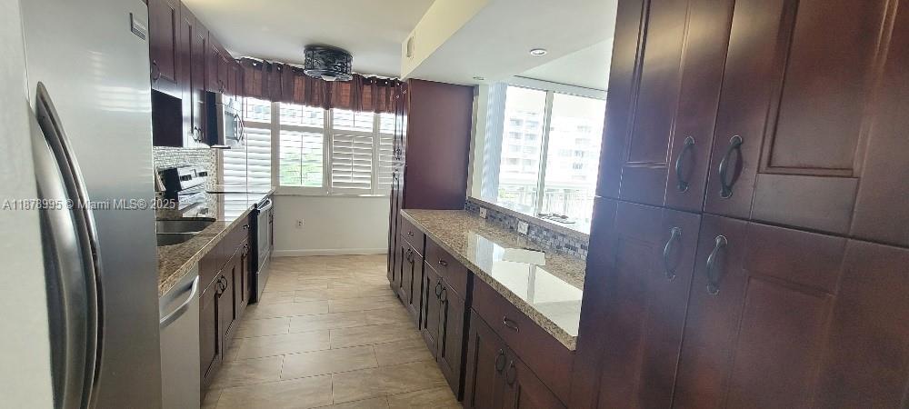 18061 Biscayne Blvd 301, Aventura, Флорида 33160, Соединенные Штаты