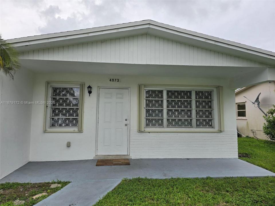 4973 SW 92nd Ter 4973, Cooper City, Florida 33328, USA