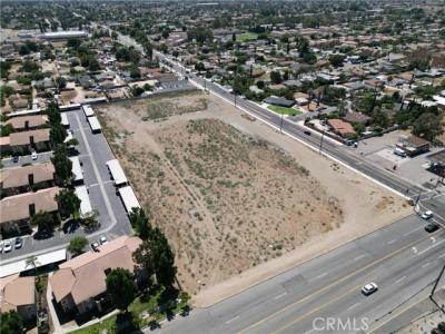 Foothill Boulevard, Fontana, California 92335, Estados Unidos