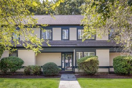 6 Pendleton Place, Narragansett, RI 02882, USA
