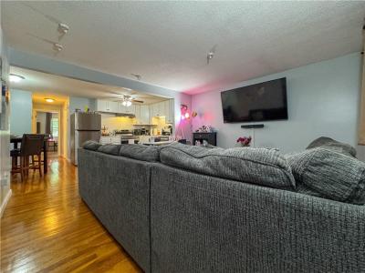 567 Smithfield Road 47, North Providence, Rhode Island 02904, USA