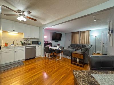 567 Smithfield Road 47, North Providence, Rhode Island 02904, USA