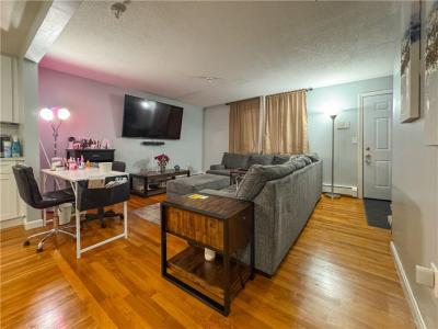 567 Smithfield Road 47, North Providence, Rhode Island 02904, USA