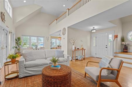 100 Chestnut Avenue, Narragansett, Rhode Island 02882, Estados Unidos