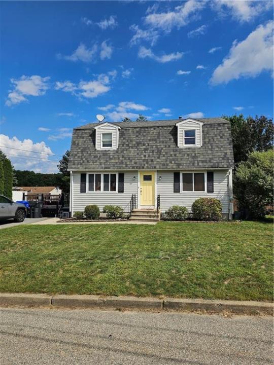12 Longbow Drive, West Warwick, Rhode Island 02893, HOA KỲ