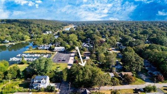 South River Drive, Narragansett, Rhode Island 02882, Estados Unidos