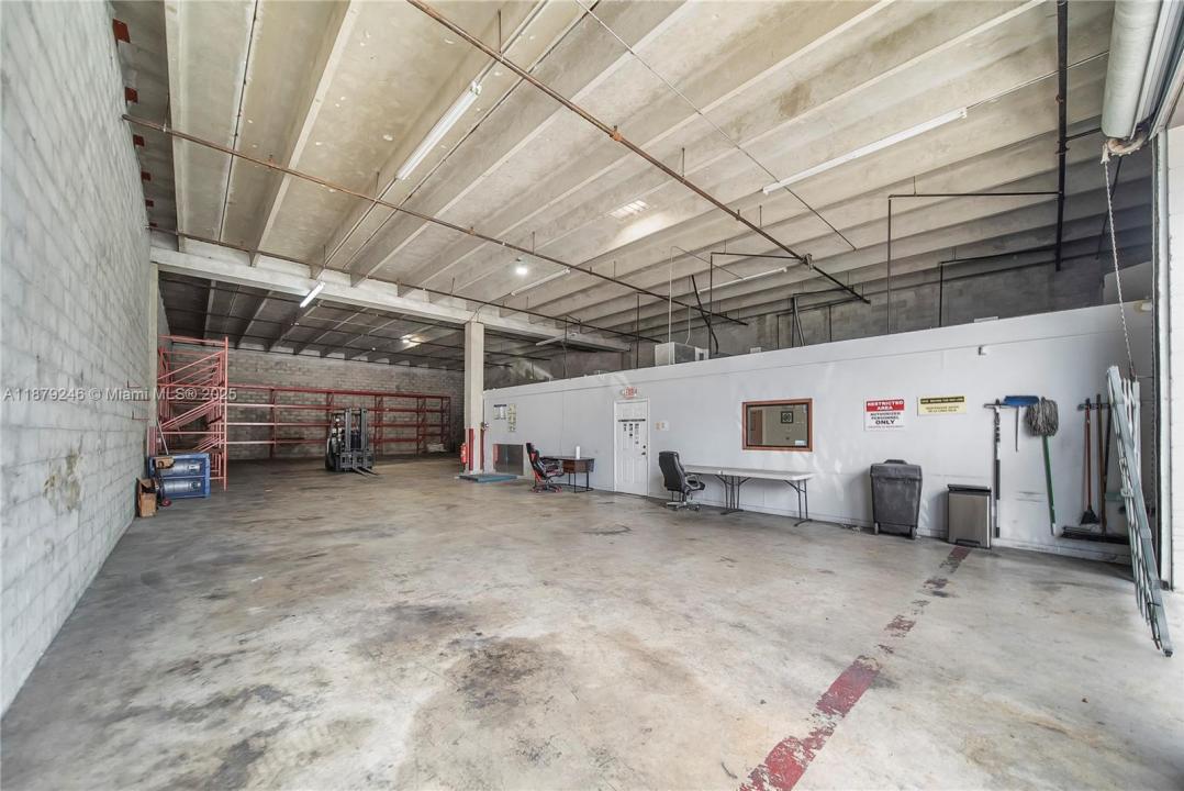 3018 NW 79th Ave 3018, Doral, フロリダ 33122, アメリカ合衆国