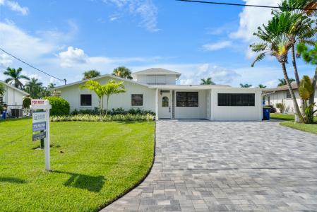 1750 SW Coxswain Place, Palm City, Florida 34990