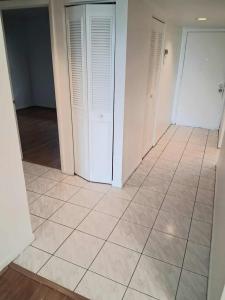 3301 NW 47th Terrace 403, Lauderdale Lakes, Florida 33319