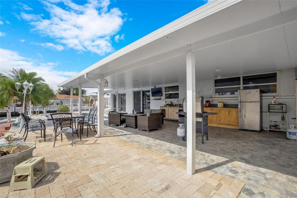 1311 NE 27th Way, Pompano Beach, فلوريدا 33062, الولايات المتحدة