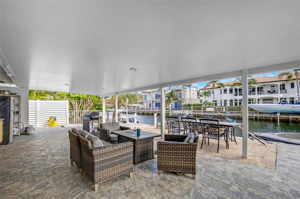 1311 NE 27th Way, Pompano Beach, فلوريدا 33062, الولايات المتحدة