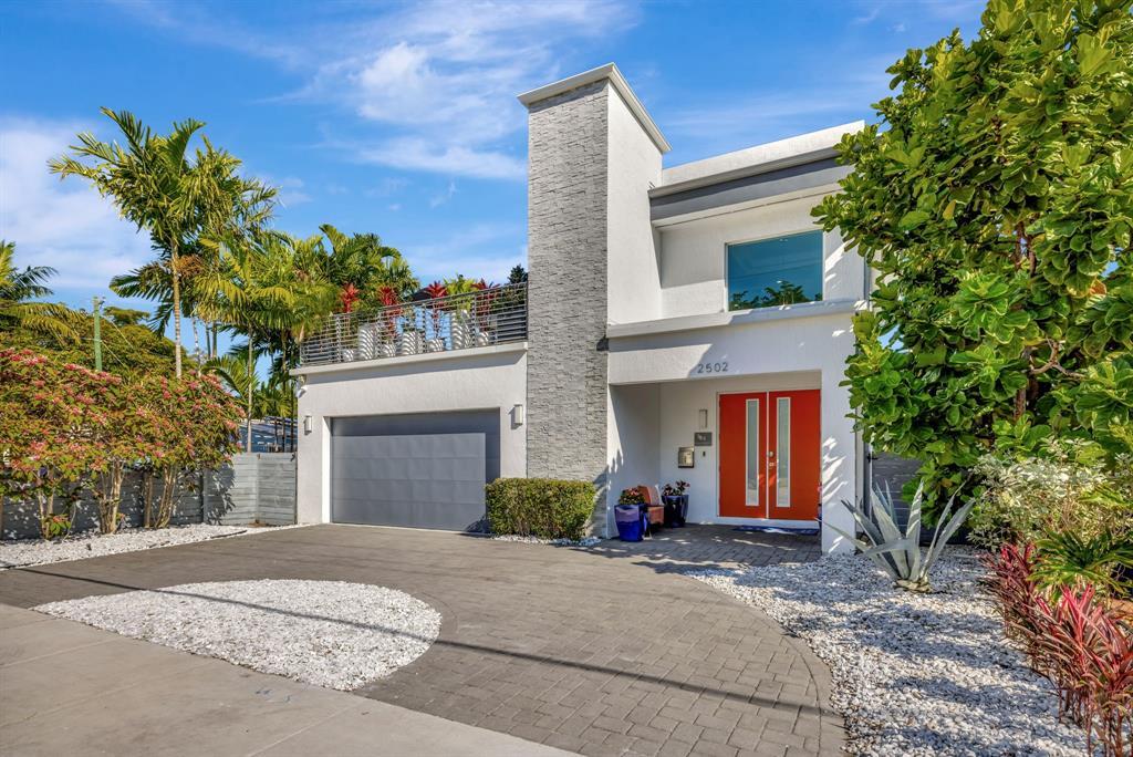 2502 NE 6th Ave, Wilton Manors, Florida 33305