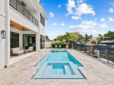 2420 NE 48th St, Lighthouse Point, Florida 33064