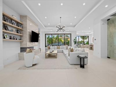 2420 NE 48th St, Lighthouse Point, Florida 33064