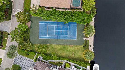 11 Compass Isle, Fort Lauderdale, Florida 33308, USA