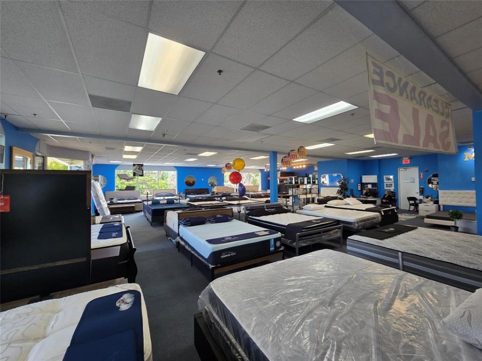 100 N State Road 7 100-101-102, Margate, Florida 33063, Estados Unidos