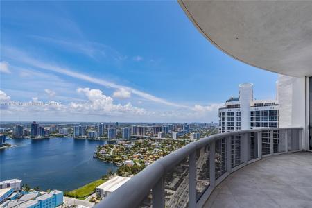 18101 Collins Ave 5401, Sunny Isles Beach, Florida 33160, USA