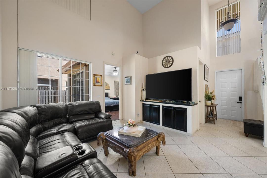 1251 Johnson Ct, Hollywood, 플로리다 33019, 미국