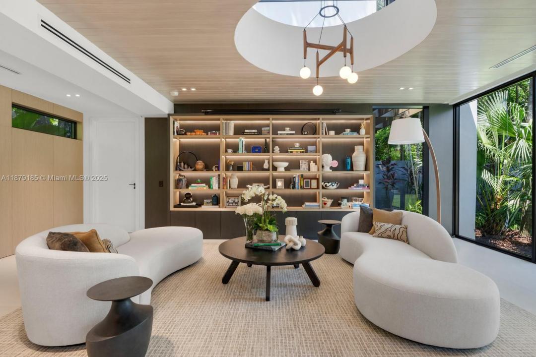3651 Saint Gaudens Rd, Coconut Grove, Florida 33133