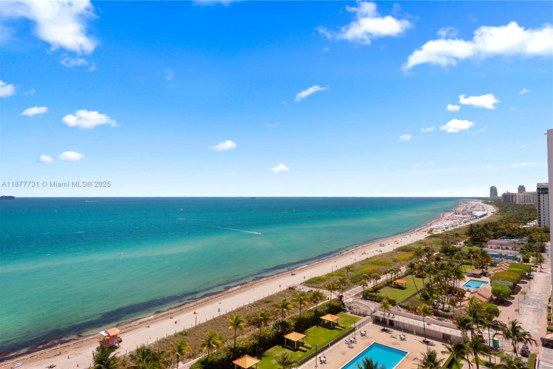 2655 Collins Ave 1811, Miami Beach, Florida 33140, USA