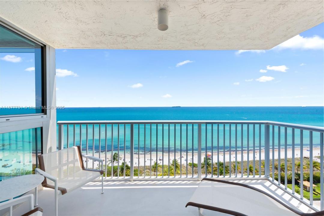 2655 Collins Ave 1811, Miami Beach, Florida 33140, USA