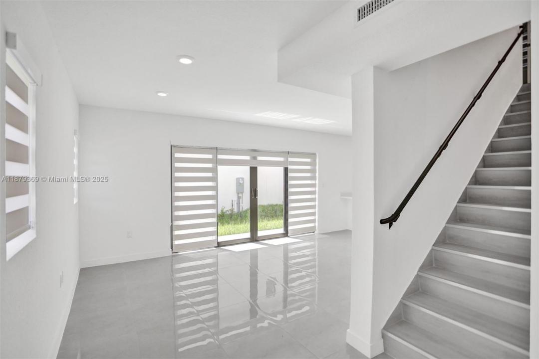 103 NW 10 PLACE 103, Florida City, Florida 33034