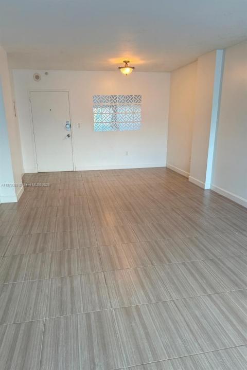 400 Kings Point Dr 224, Sunny Isles Beach, フロリダ 33160, アメリカ合衆国