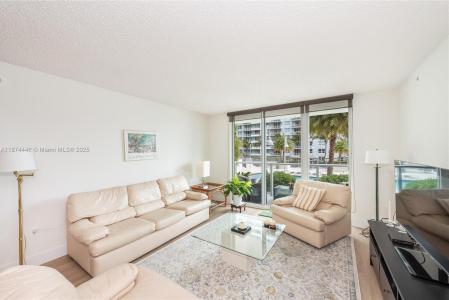 1155 Brickell Bay Dr 609, Miami, Florida 33131, USA