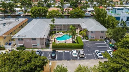 2701 NE 1st St 203, Pompano Beach, Florida 33062, USA