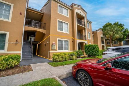 7910 N Nob Hill Rd 105, Tamarac, Florida 33321, USA