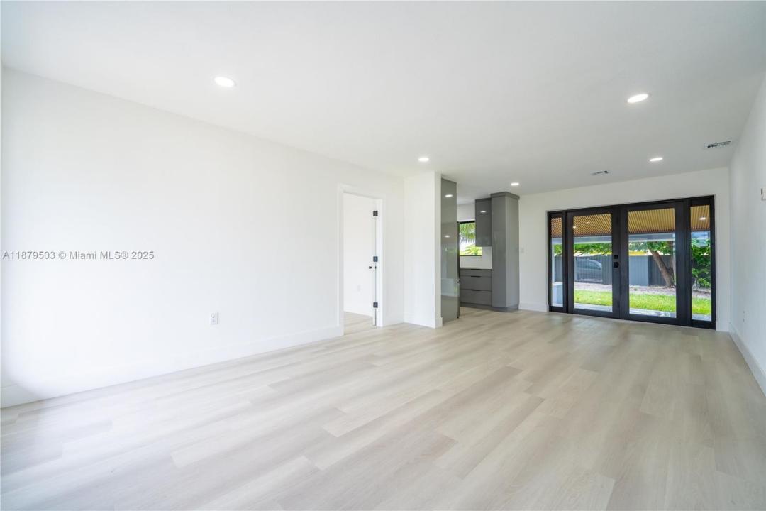 1301 NW 176th Ter, Miami Gardens, Flórida 33169, Estados Unidos